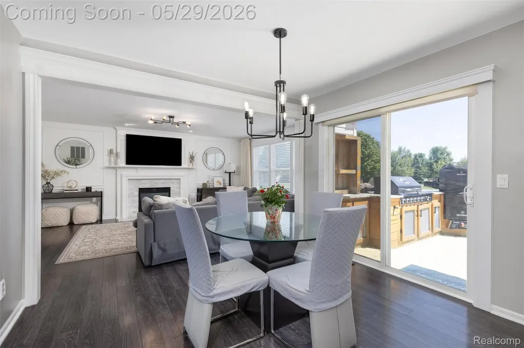 56312 Oasis Drive Macomb Township MI 48042