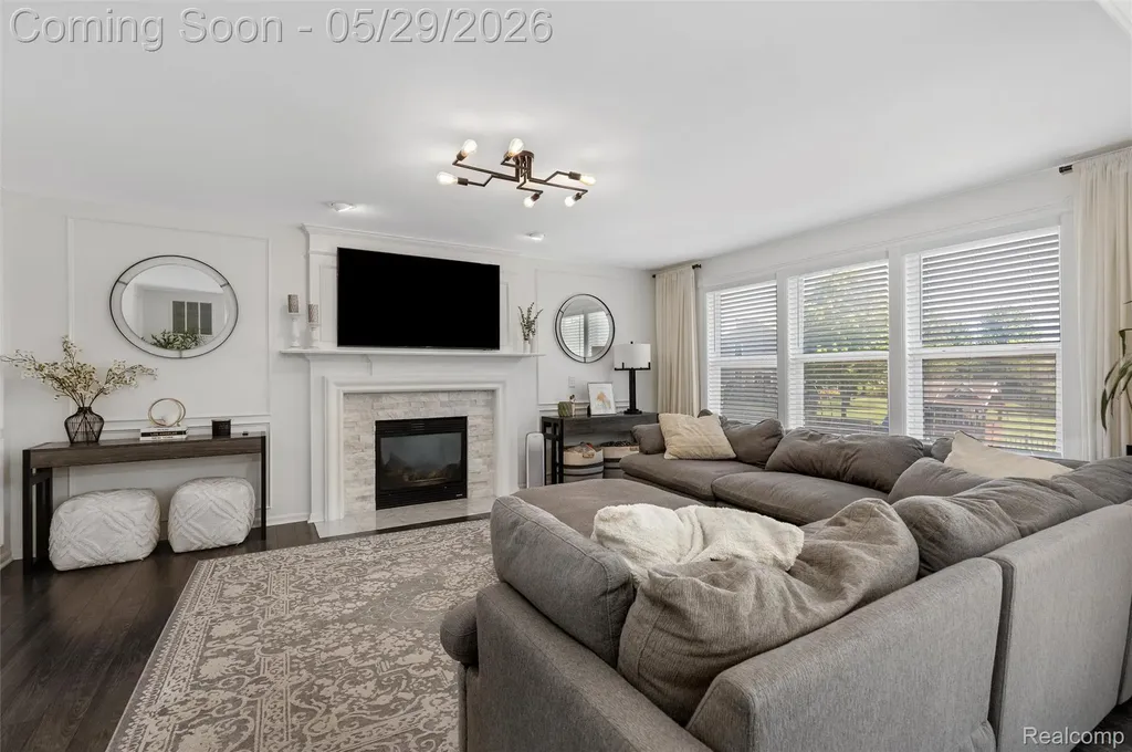 56312 Oasis Drive Macomb Township MI 48042