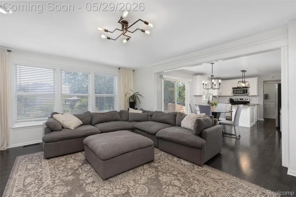 56312 Oasis Drive Macomb Township MI 48042