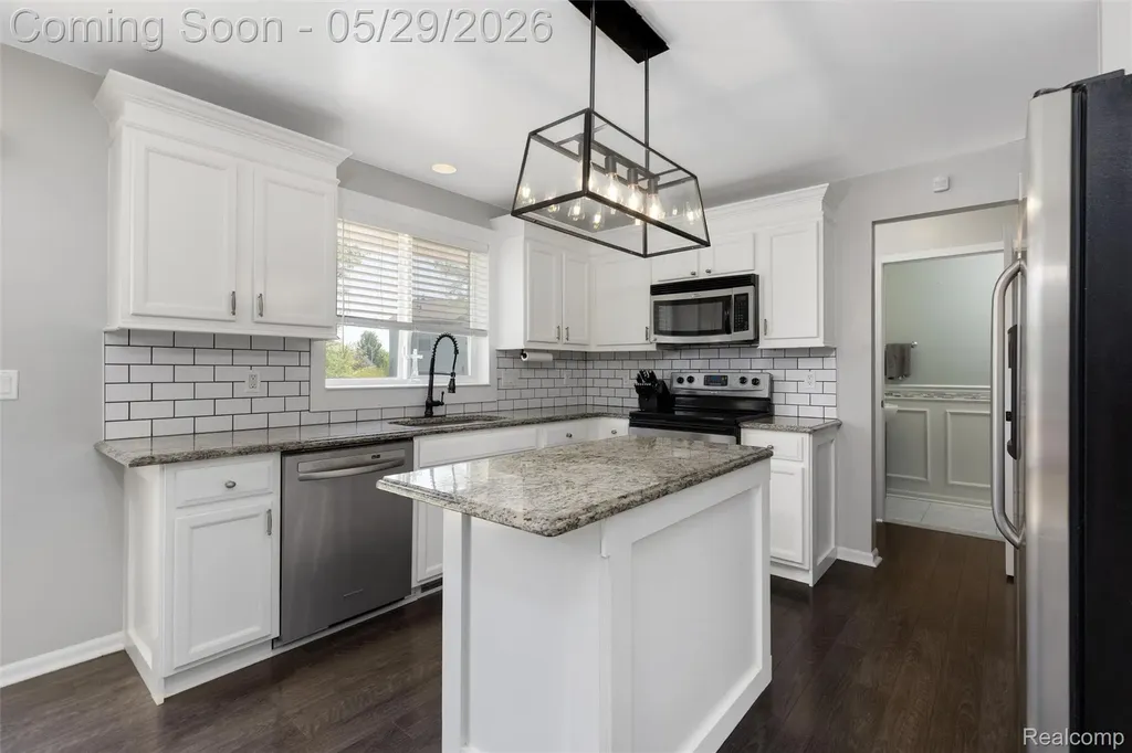 56312 Oasis Drive Macomb Township MI 48042