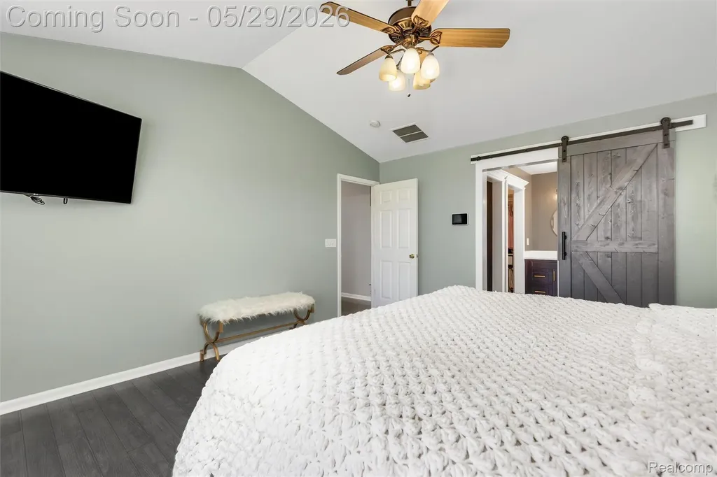 56312 Oasis Drive Macomb Township MI 48042