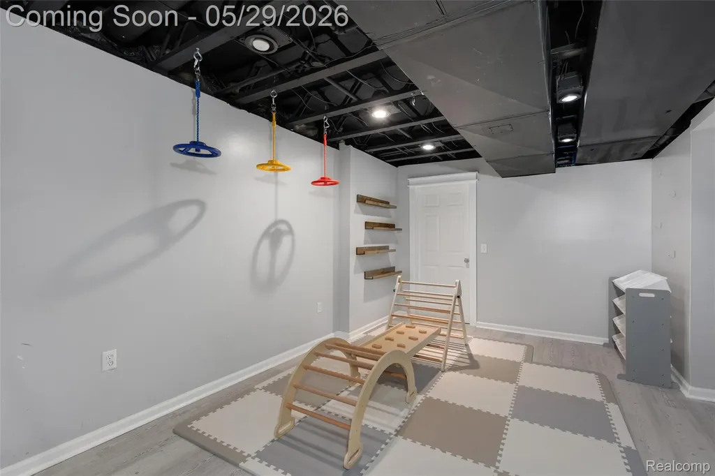 56312 Oasis Drive Macomb Township MI 48042