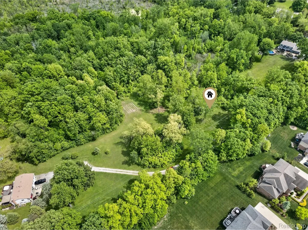 Lot 9 Mile Road Novi City MI 48374