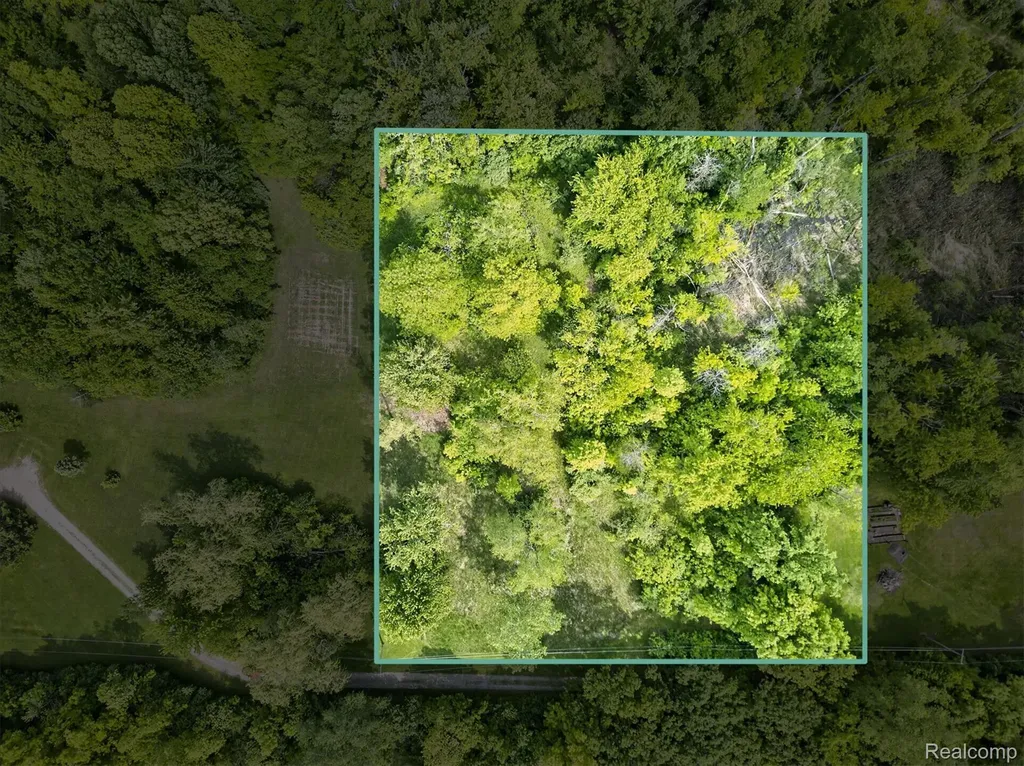 Lot 9 Mile Road Novi City MI 48374