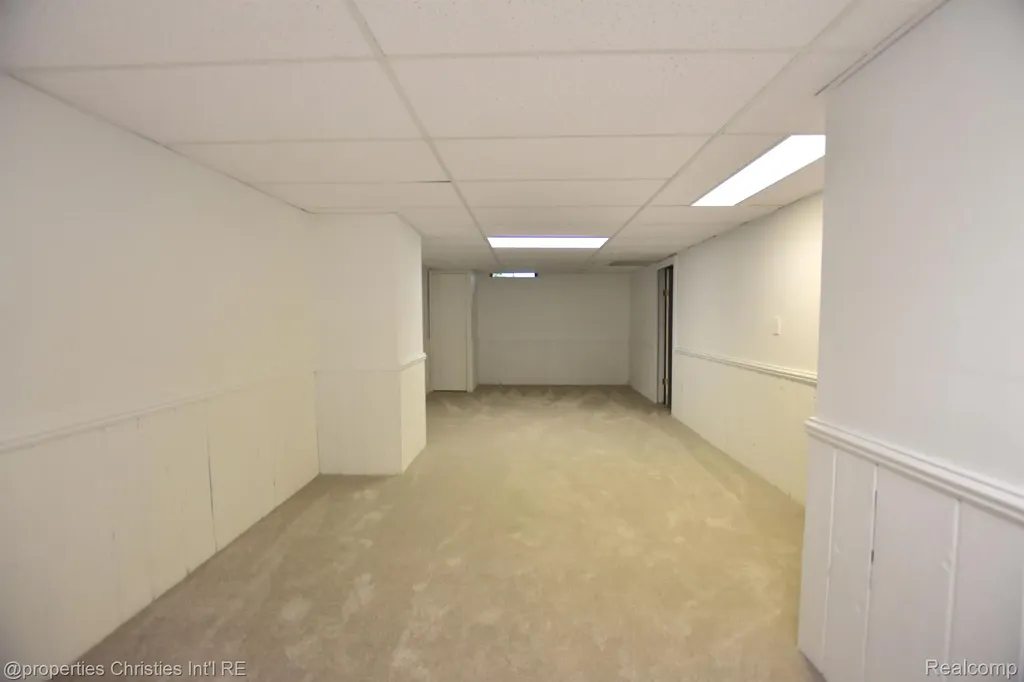 4217 Covered Bridge Road Bloomfield Charter Township MI 48302