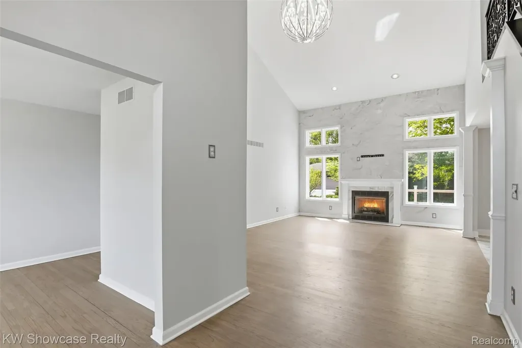 3345 E Commerce Road Commerce Charter Township MI 48382