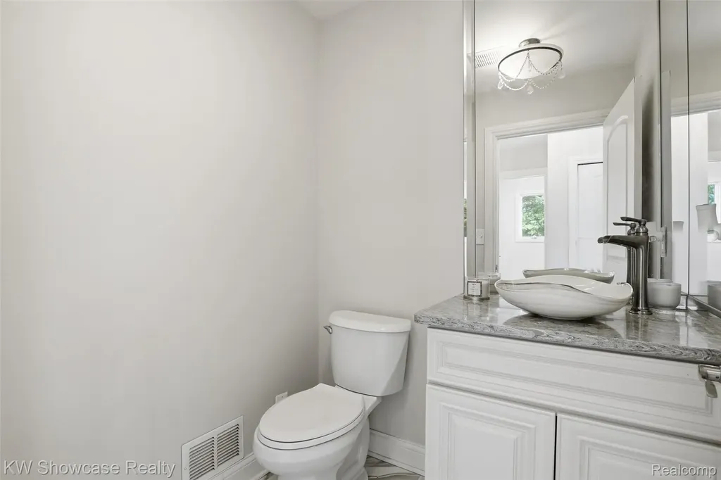 3345 E Commerce Road Commerce Charter Township MI 48382