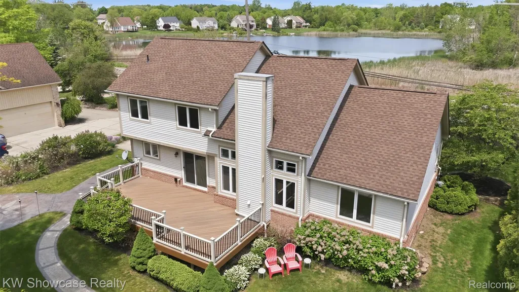 3345 E Commerce Road Commerce Charter Township MI 48382