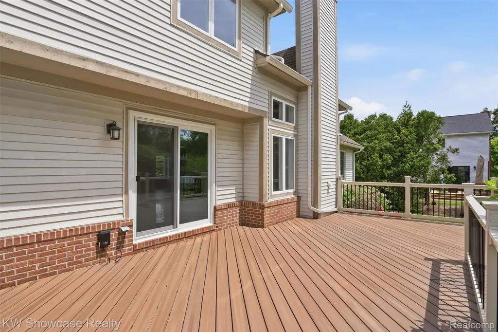 3345 E Commerce Road Commerce Charter Township MI 48382