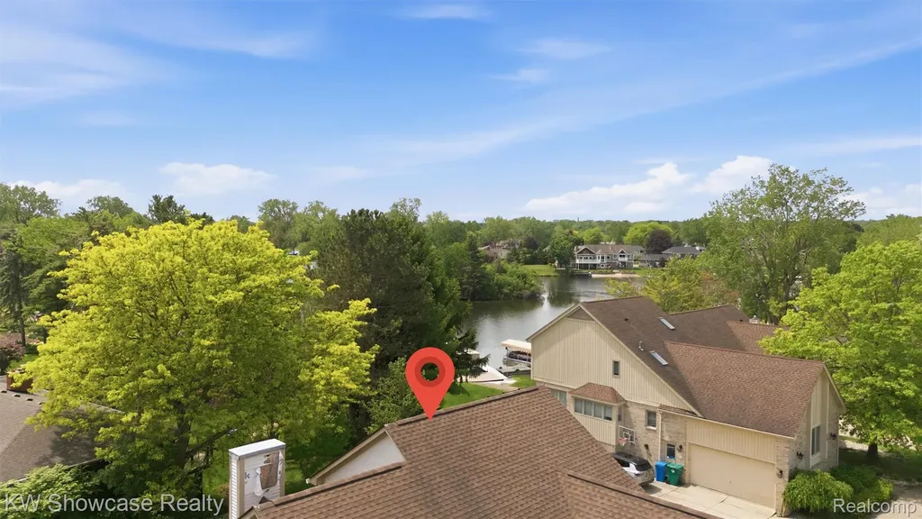 3345 E Commerce Road Commerce Charter Township MI 48382