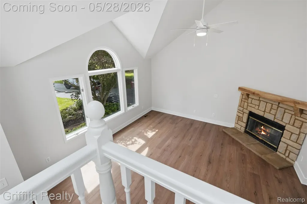 10940 Home Shore Drive Hamburg Township MI 48169