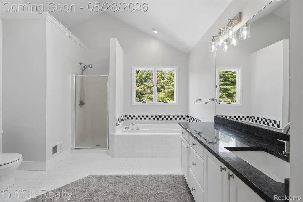 10940 Home Shore Drive Hamburg Township MI 48169