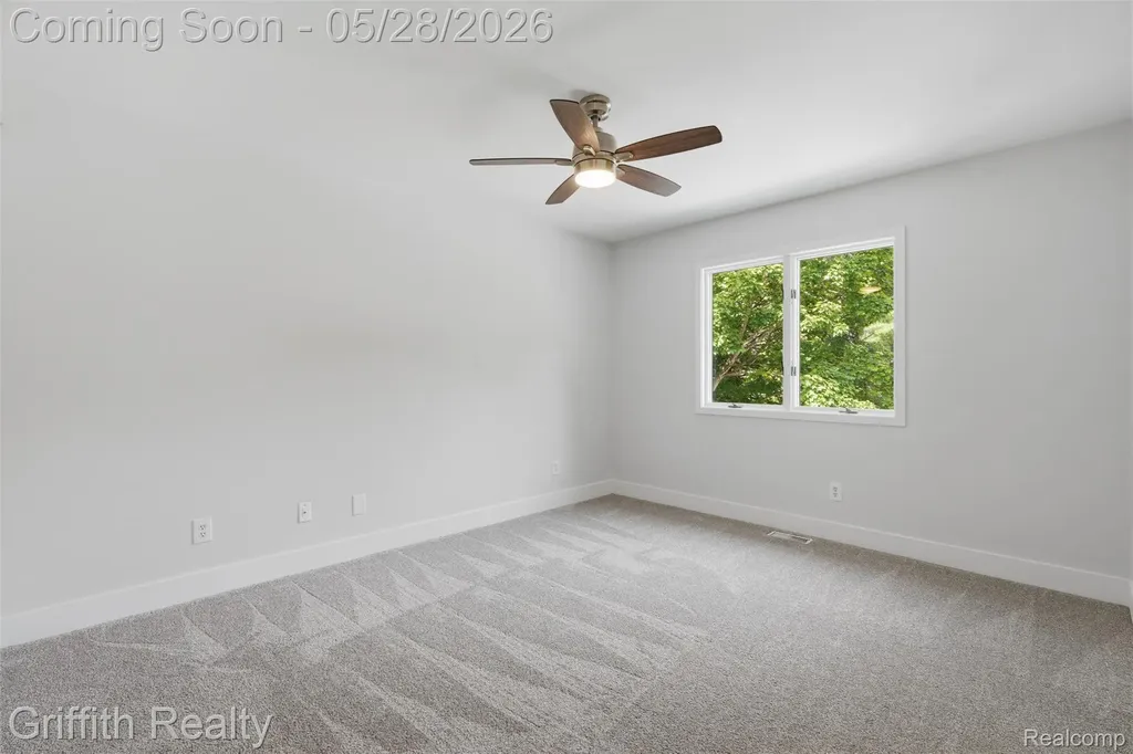 10940 Home Shore Drive Hamburg Township MI 48169