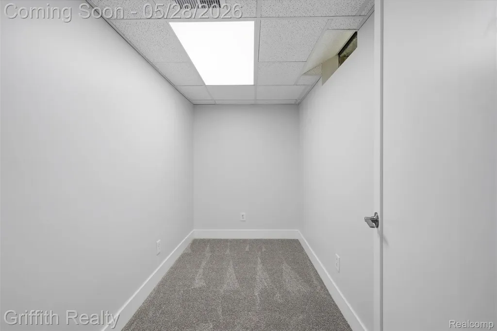 10940 Home Shore Drive Hamburg Township MI 48169