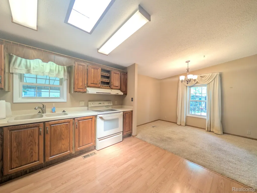 636 Park View Clio City MI 48420