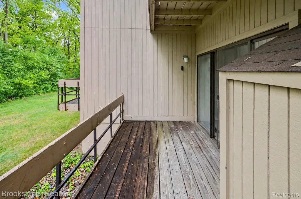 7440 Azalea Court West Bloomfield Charter Township MI 48322