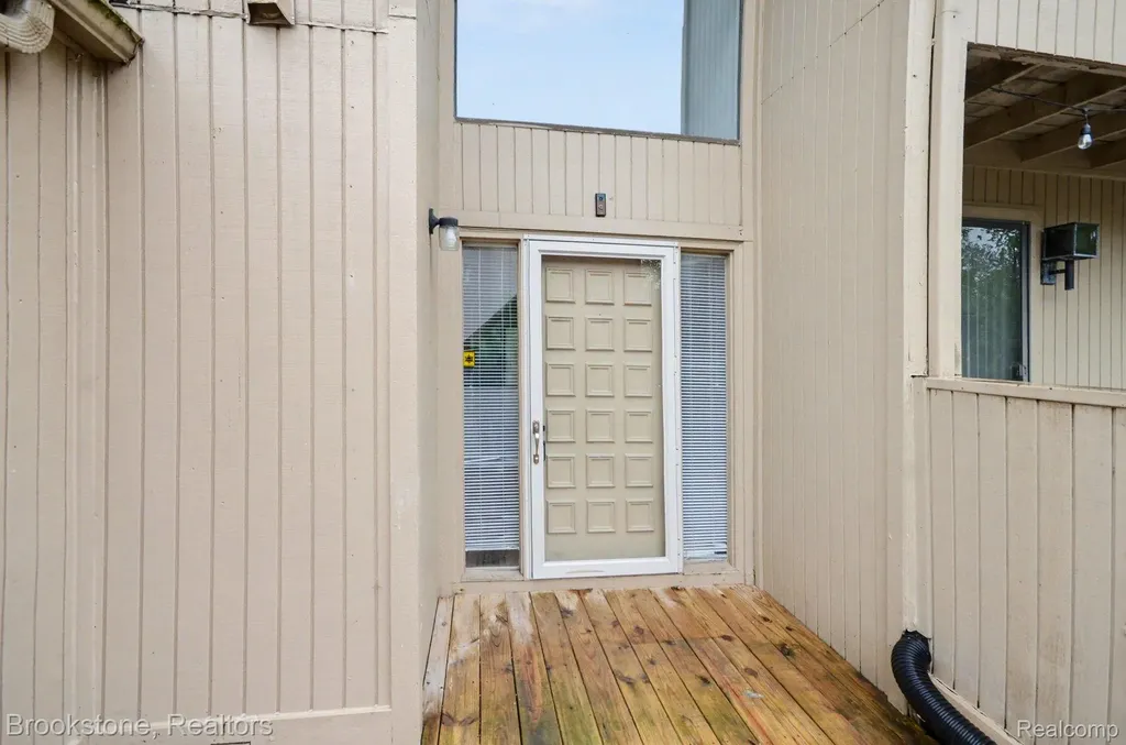 7440 Azalea Court West Bloomfield Charter Township MI 48322