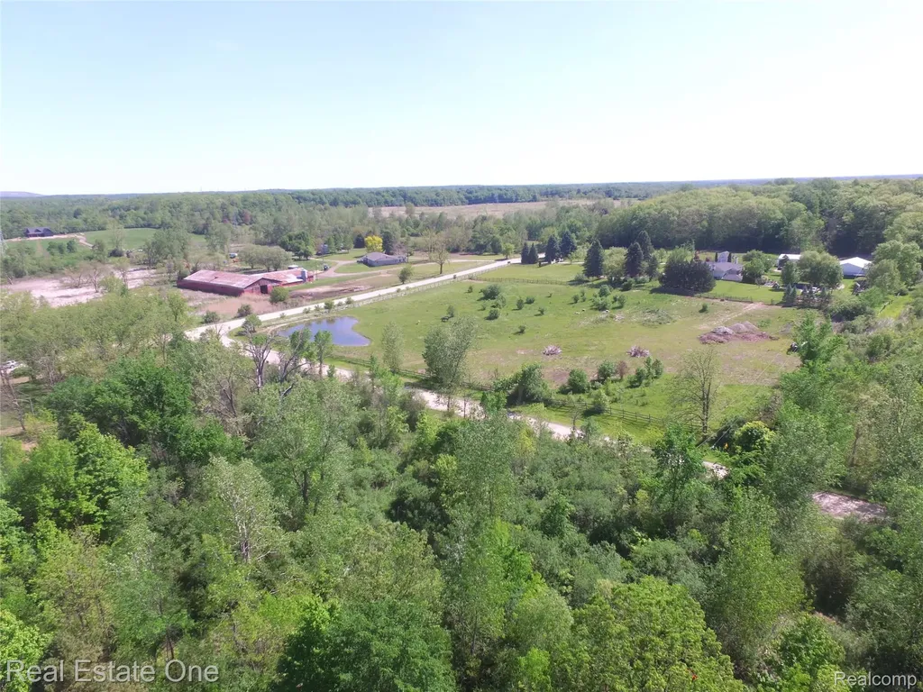 2983 N Harris Road Superior Charter Township MI 48198
