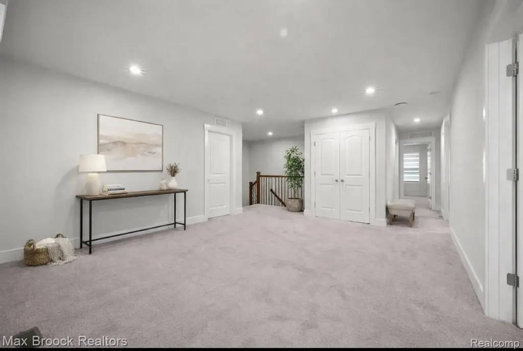 2610 Ironton Drive Commerce Charter Township MI 48382