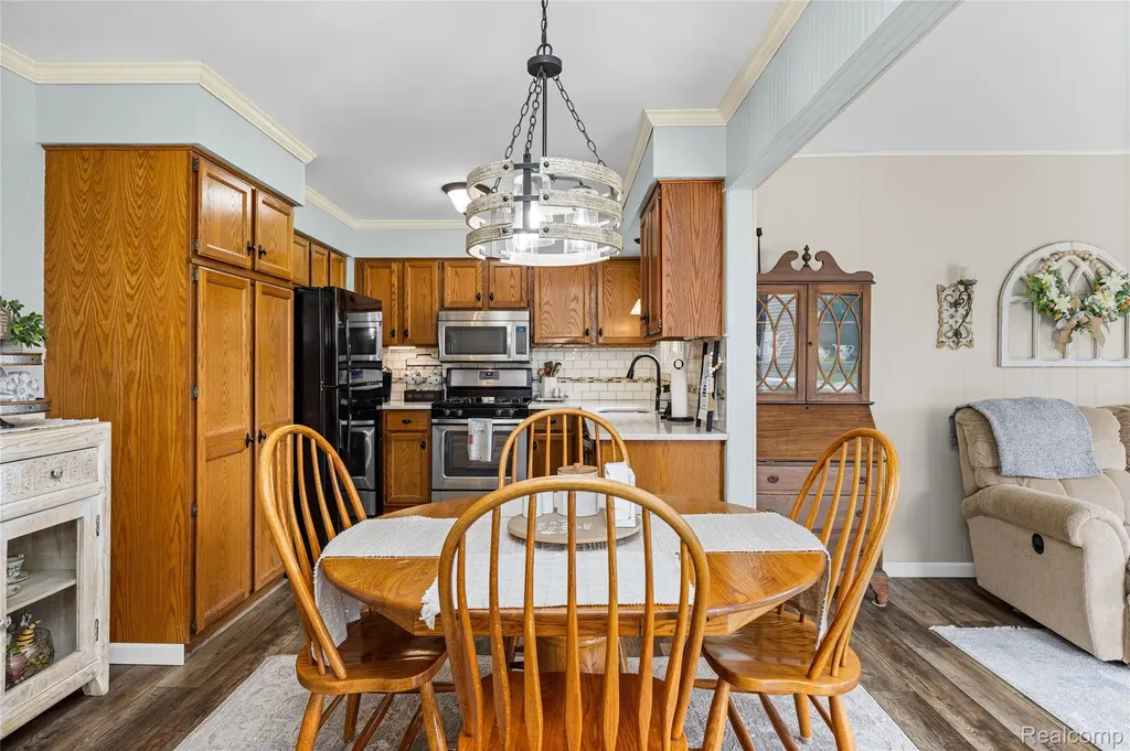 3553 Loon Lake Road Wixom City MI 48393