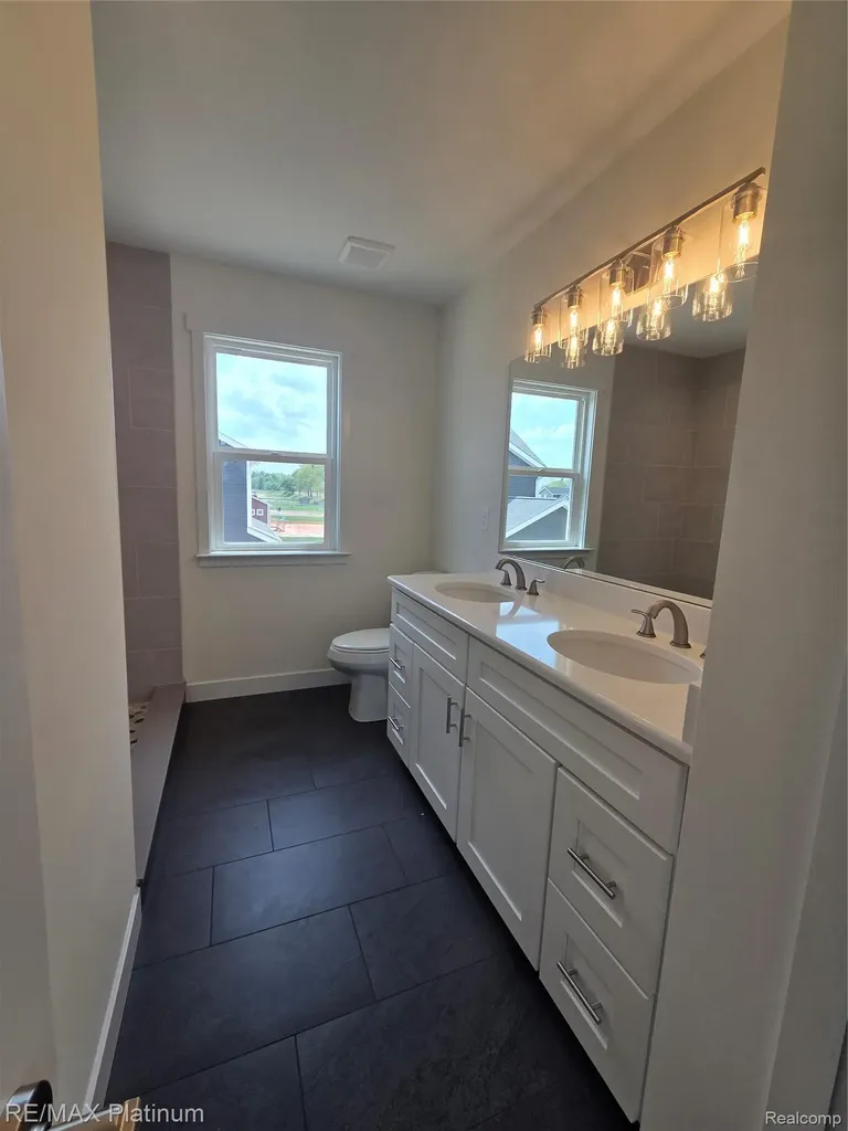 13104 Stony Brook Pass Fenton Charter Township MI 48451