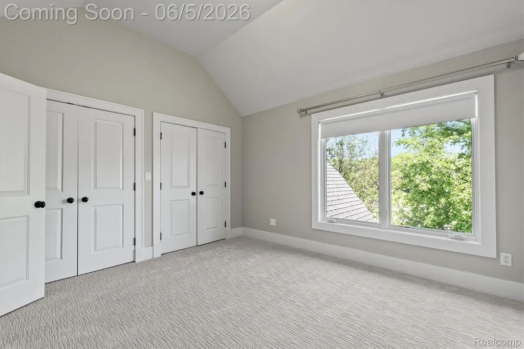 28195 Elba Drive Grosse Ile Township MI 48138