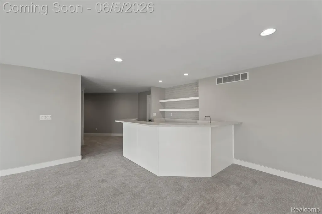 28195 Elba Drive Grosse Ile Township MI 48138