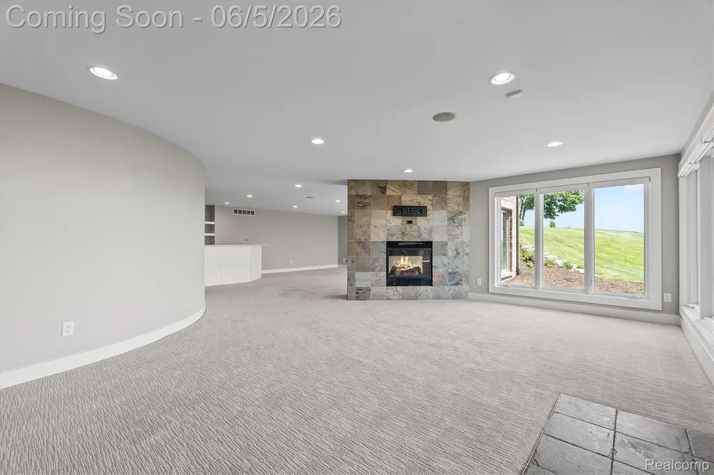 28195 Elba Drive Grosse Ile Township MI 48138