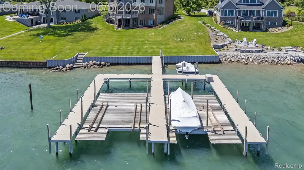 28195 Elba Drive Grosse Ile Township MI 48138