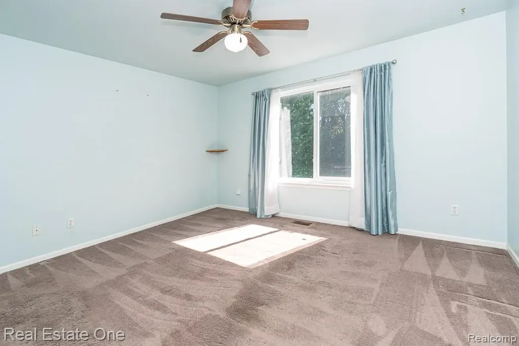 1081 Clearview Drive Oxford Charter Township MI 48371