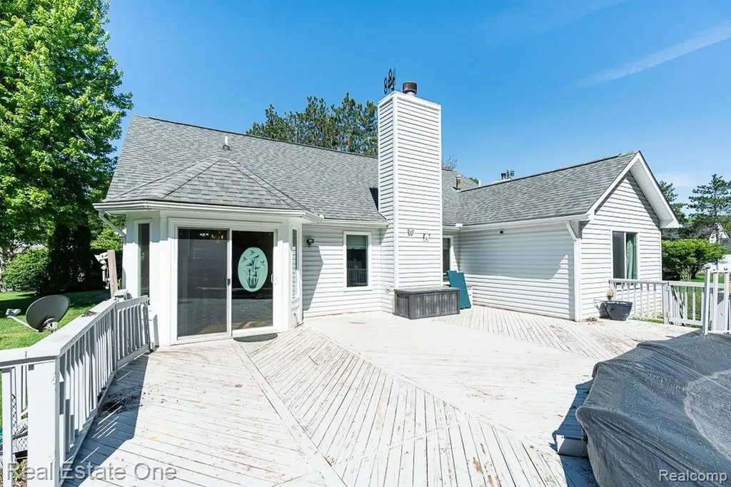 1081 Clearview Drive Oxford Charter Township MI 48371