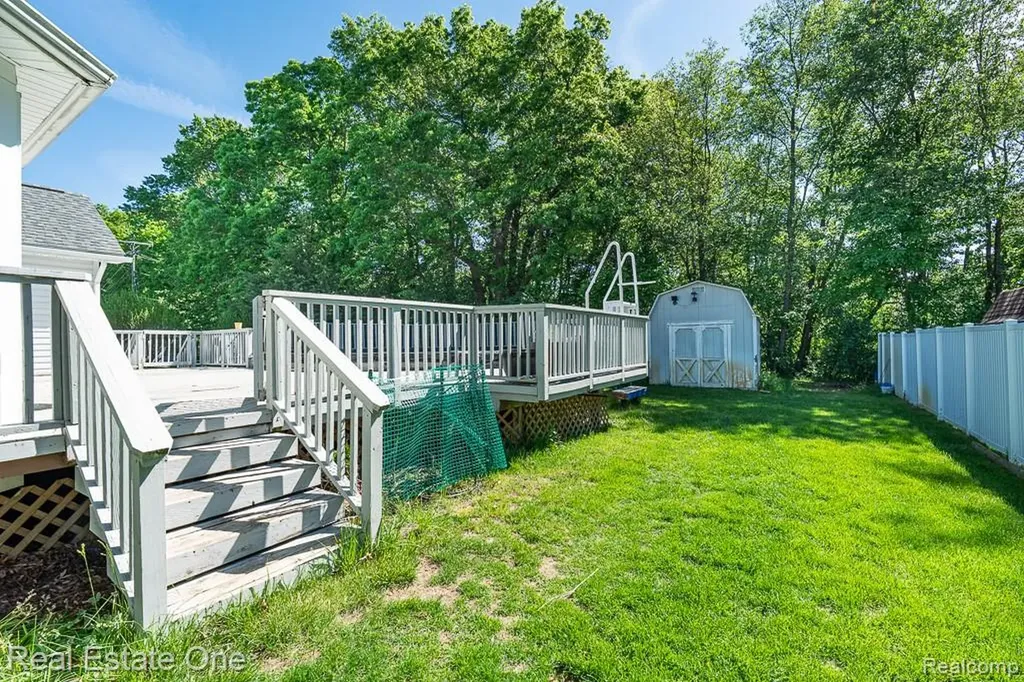 1081 Clearview Drive Oxford Charter Township MI 48371