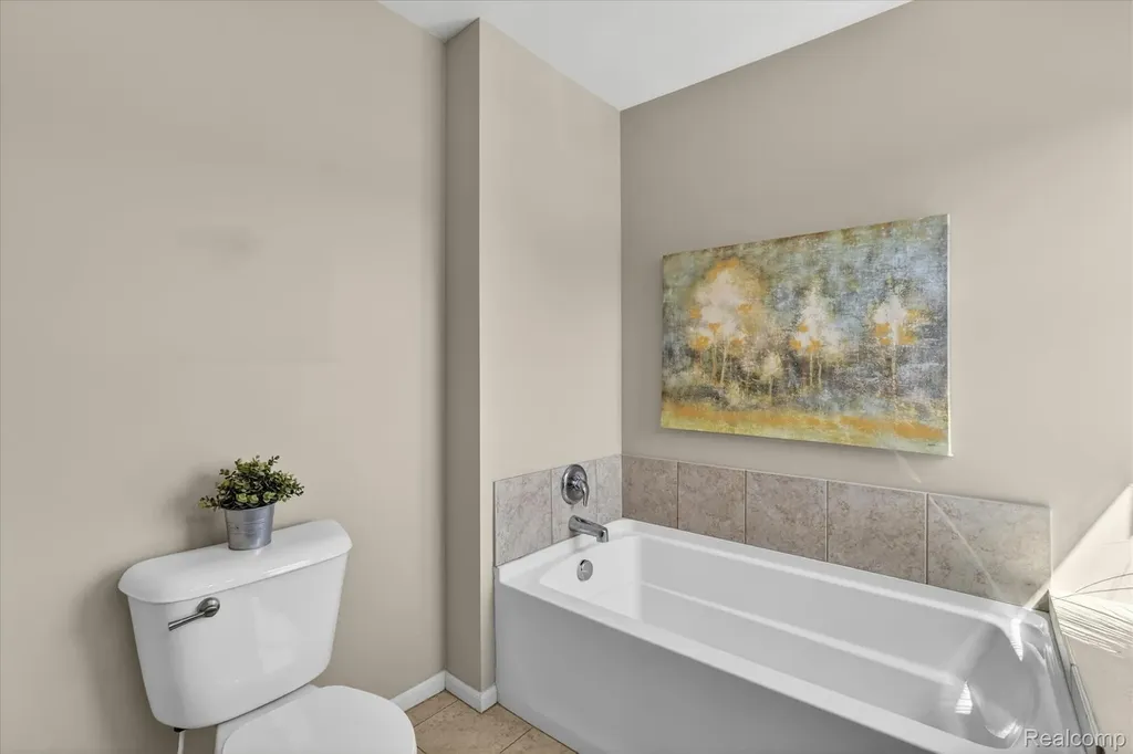 4076 Ash Tree Lane Oceola Township MI 48843