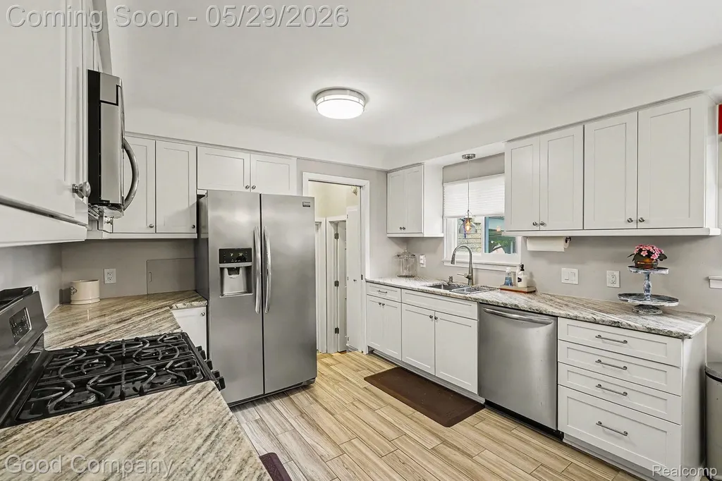 8173 Gerhardt Street Shelby Charter Township MI 48317