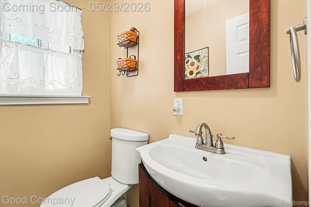 8173 Gerhardt Street Shelby Charter Township MI 48317