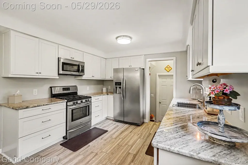 8173 Gerhardt Street Shelby Charter Township MI 48317