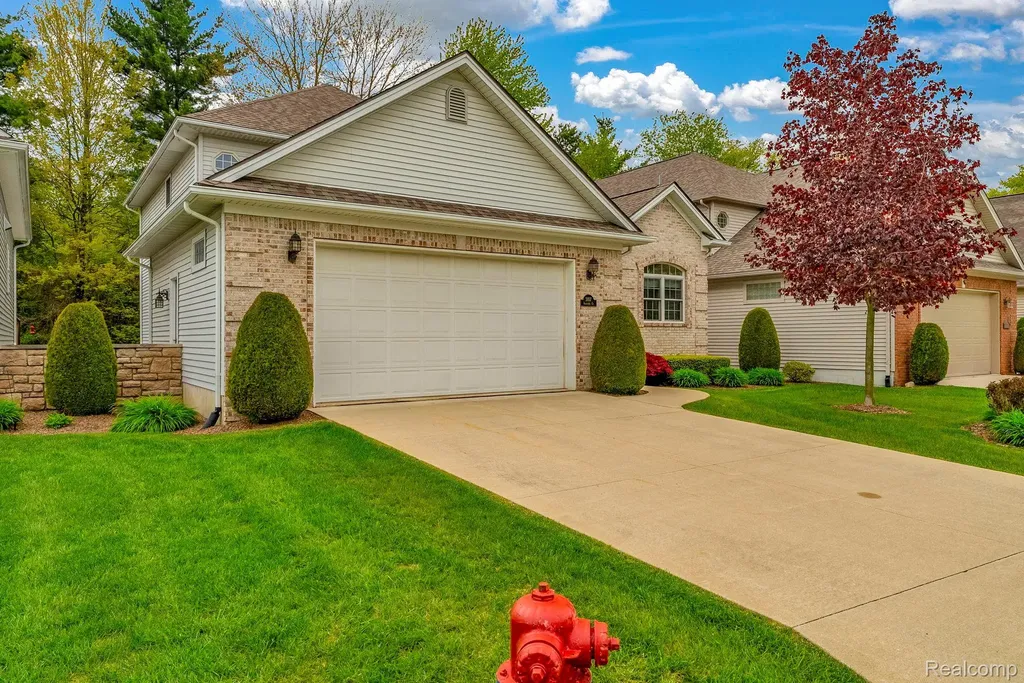 3107 Aberdeen Court Port Huron Charter Township MI 48060