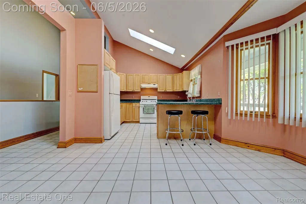 709 Bald Eagle Lake Road Brandon Charter Township MI 48462