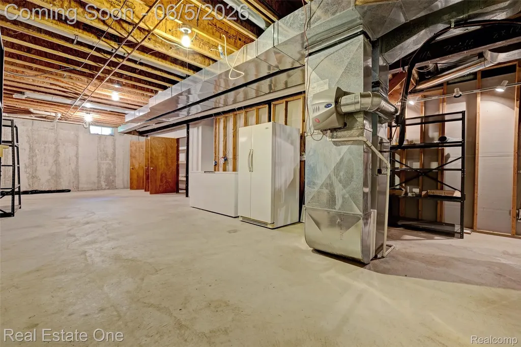709 Bald Eagle Lake Road Brandon Charter Township MI 48462