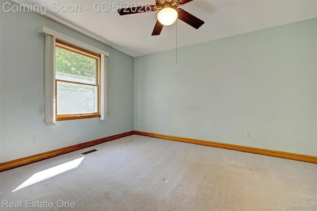 709 Bald Eagle Lake Road Brandon Charter Township MI 48462