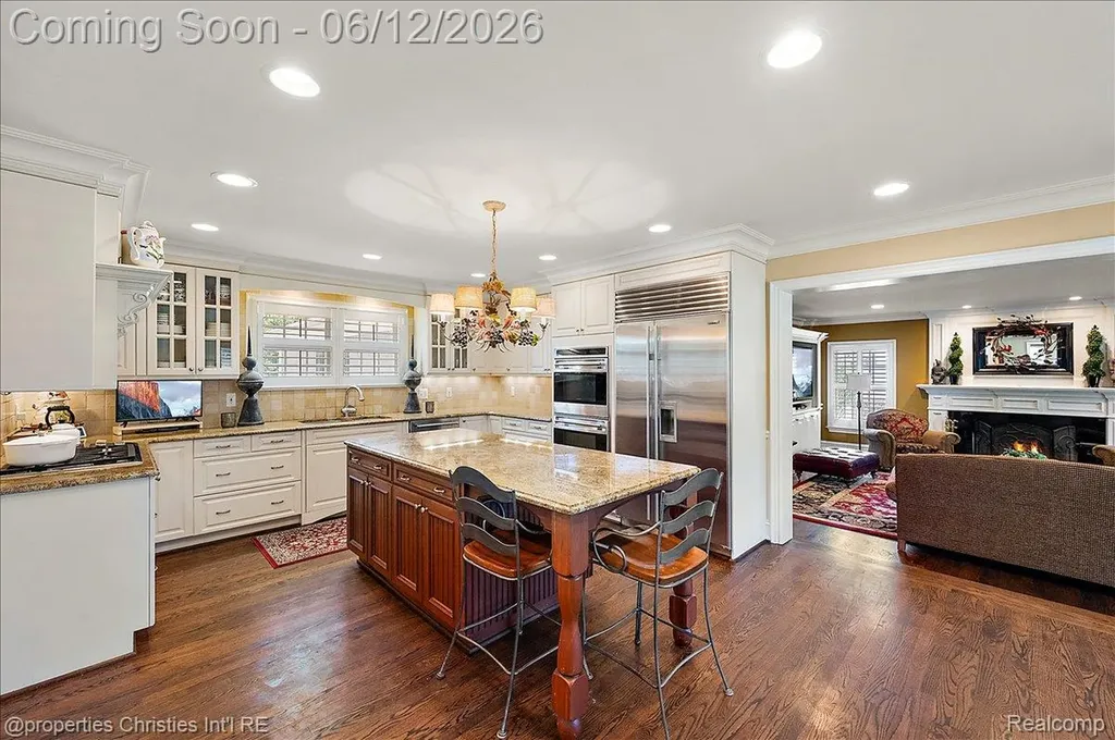 135 Clifton Road Bloomfield Hills City MI 48301