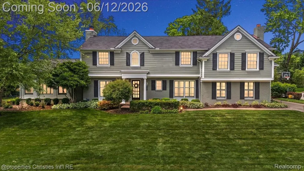 135 Clifton Road Bloomfield Hills City MI 48301