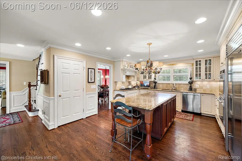 135 Clifton Road Bloomfield Hills City MI 48301