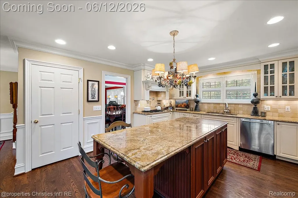 135 Clifton Road Bloomfield Hills City MI 48301