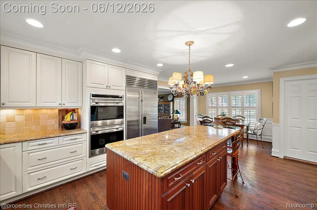 135 Clifton Road Bloomfield Hills City MI 48301
