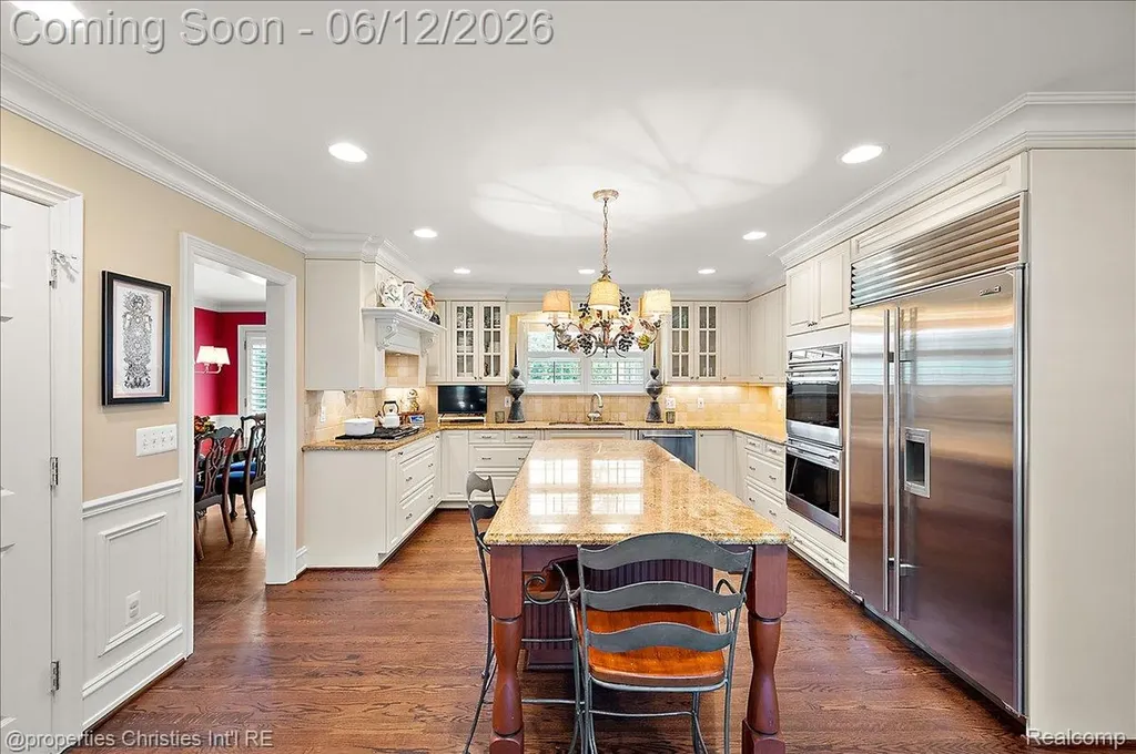 135 Clifton Road Bloomfield Hills City MI 48301