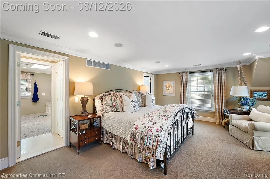 135 Clifton Road Bloomfield Hills City MI 48301