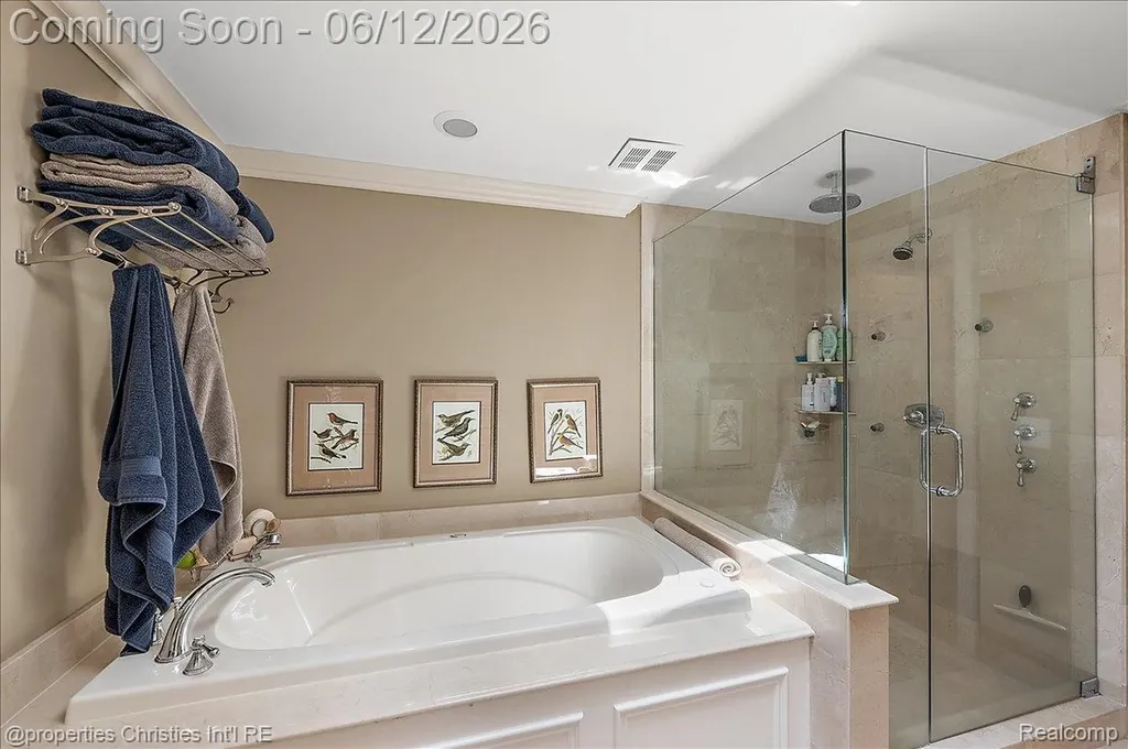 135 Clifton Road Bloomfield Hills City MI 48301