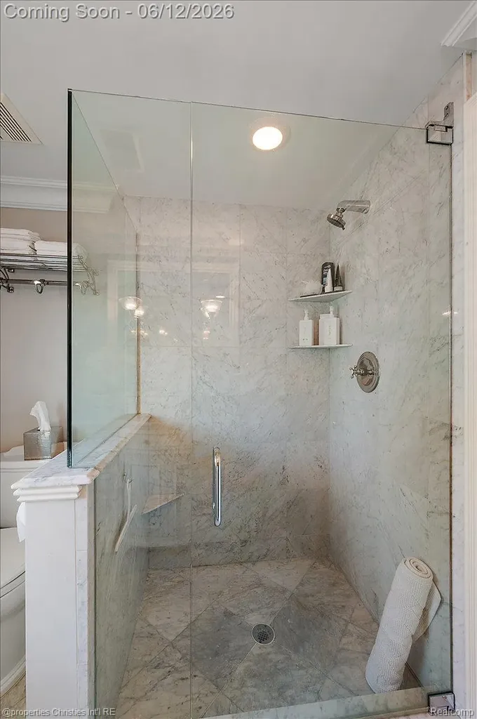 135 Clifton Road Bloomfield Hills City MI 48301