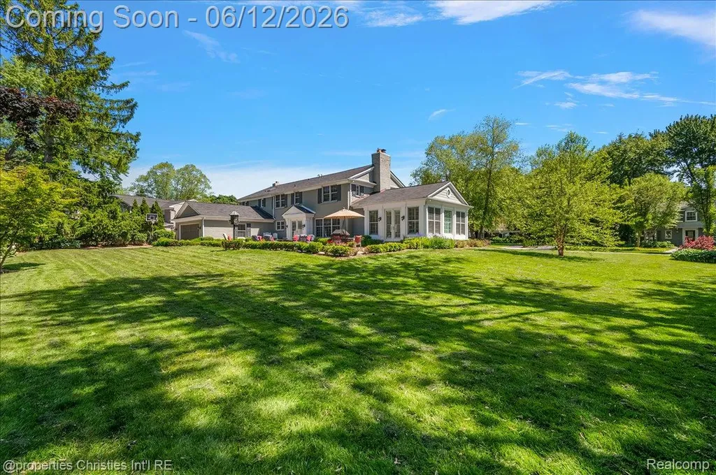 135 Clifton Road Bloomfield Hills City MI 48301